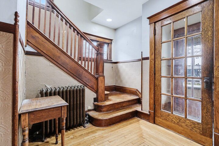 Property Photo:  532 S Westnedge Avenue  MI 49007 