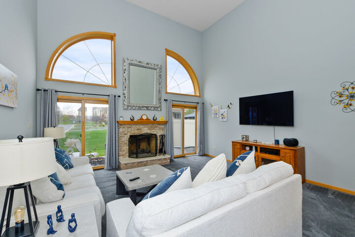 Property Photo: 19334 Carrick Way IL 60487