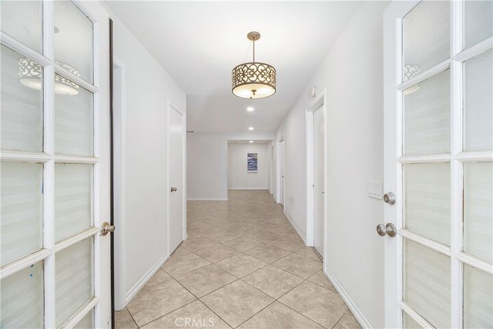 Property Photo:  6897 Crest Avenue  CA 92503 