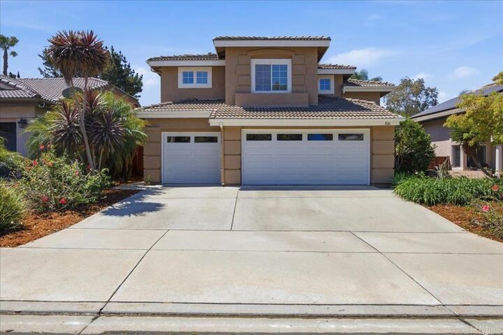 Property Photo: 826 Applewilde Drive CA 92078