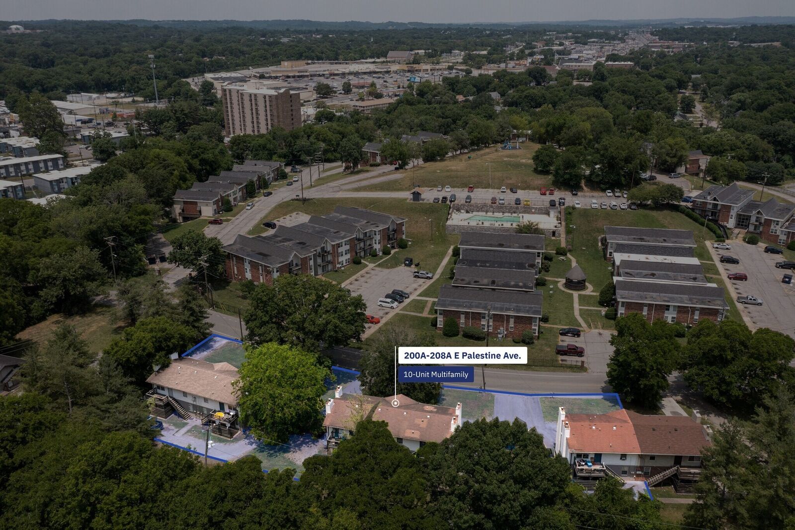 Property Photo: 202A E Palestine Ave TN 37115