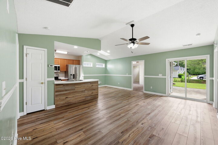 Property Photo: 4100 Elizabeth Avenue NC 28562