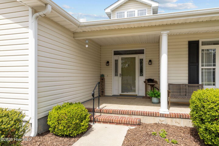 Property Photo:  103 Sleepy Court  NC 28557 