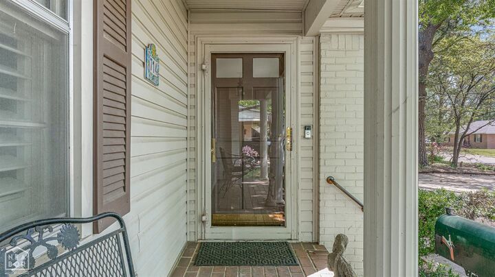Property Photo:  714 Illinois Street  AR 72315 