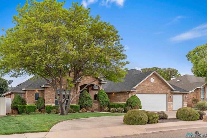 Property Photo:  500 Wrangler Way  NM 88101 