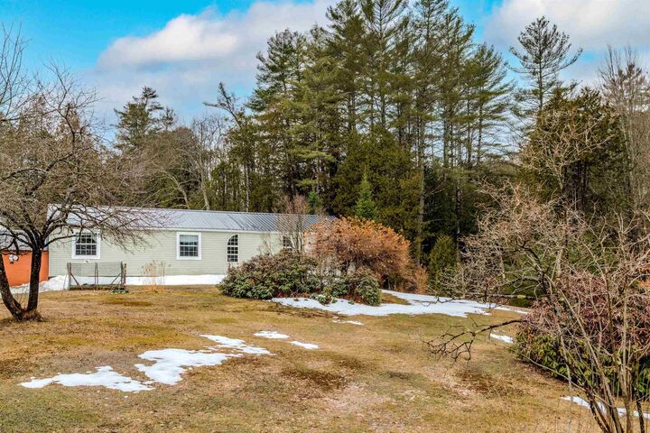 Property Photo: 956 Mosquitoville Road VT 05042