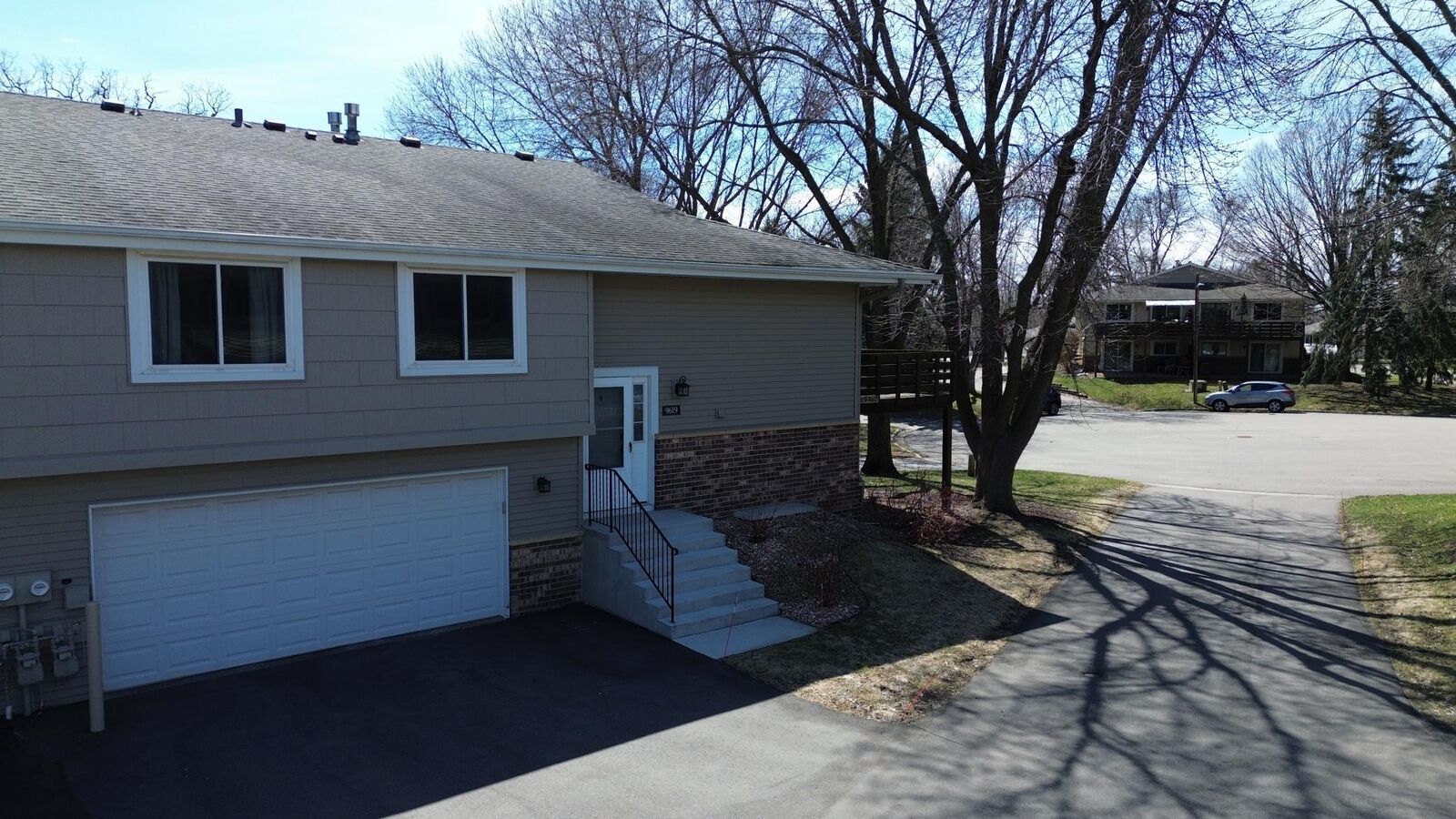 Property Photo:  9619 Ensign Circle  MN 55438 