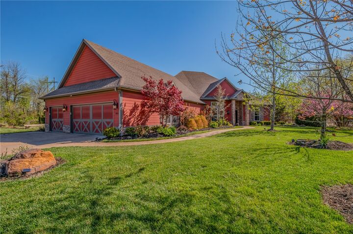 Property Photo:  1801 SW Palmer Creek  AR 72713 