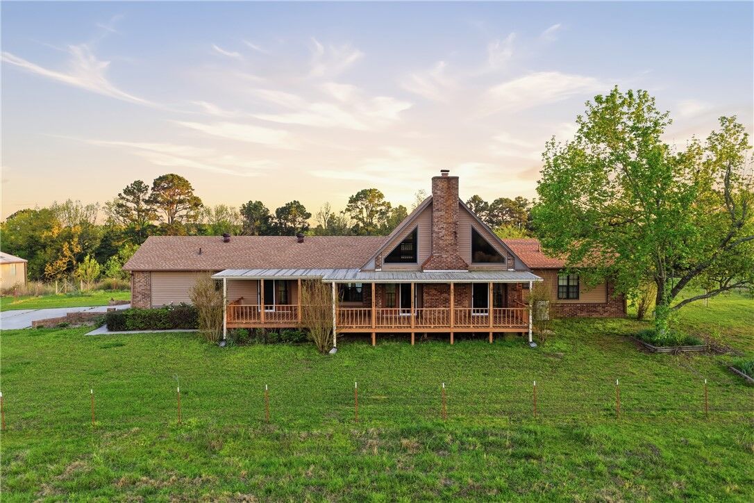 Property Photo:  1709 County Road 4451  AR 72830 