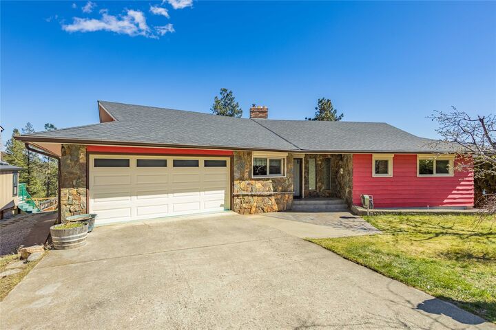 3915 Trepanier Heights Avenue — photo 1