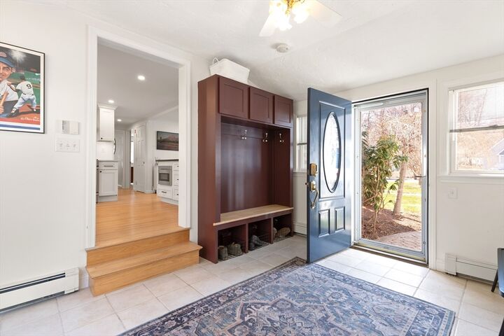 Property Photo:  20 Lyndon Road  MA 02067 