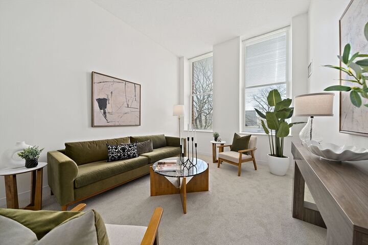 Property Photo:  76 Elm St 114  MA 02130 