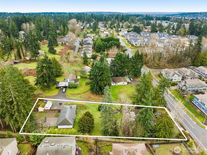 Property Photo:  8036 & 8038  116th Avenue SE  WA 98056 
