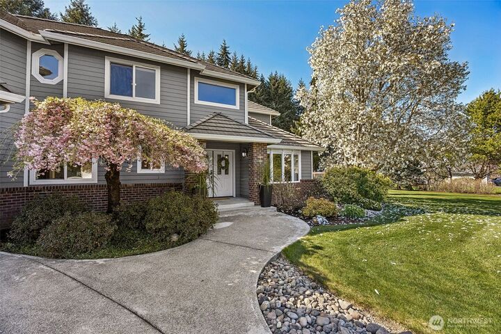 Property Photo: 7025 Deerfield Park Drive NE WA 98516