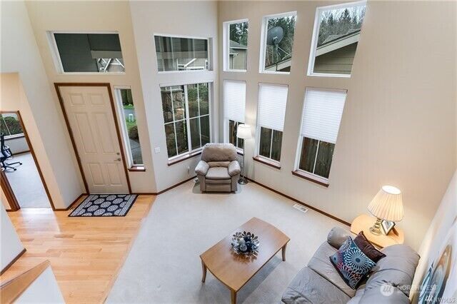 Property Photo: 215 Orcas Place SE WA 98059