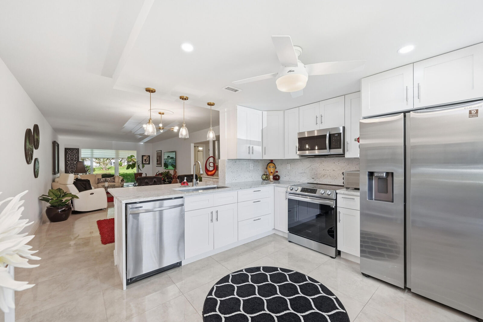 Property Photo:  2403 Antigua Circle M1  FL 33066 