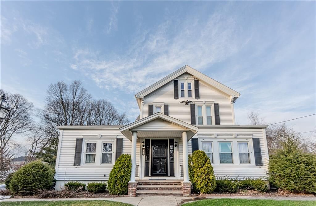 Property Photo:  40 School Street  RI 02896 
