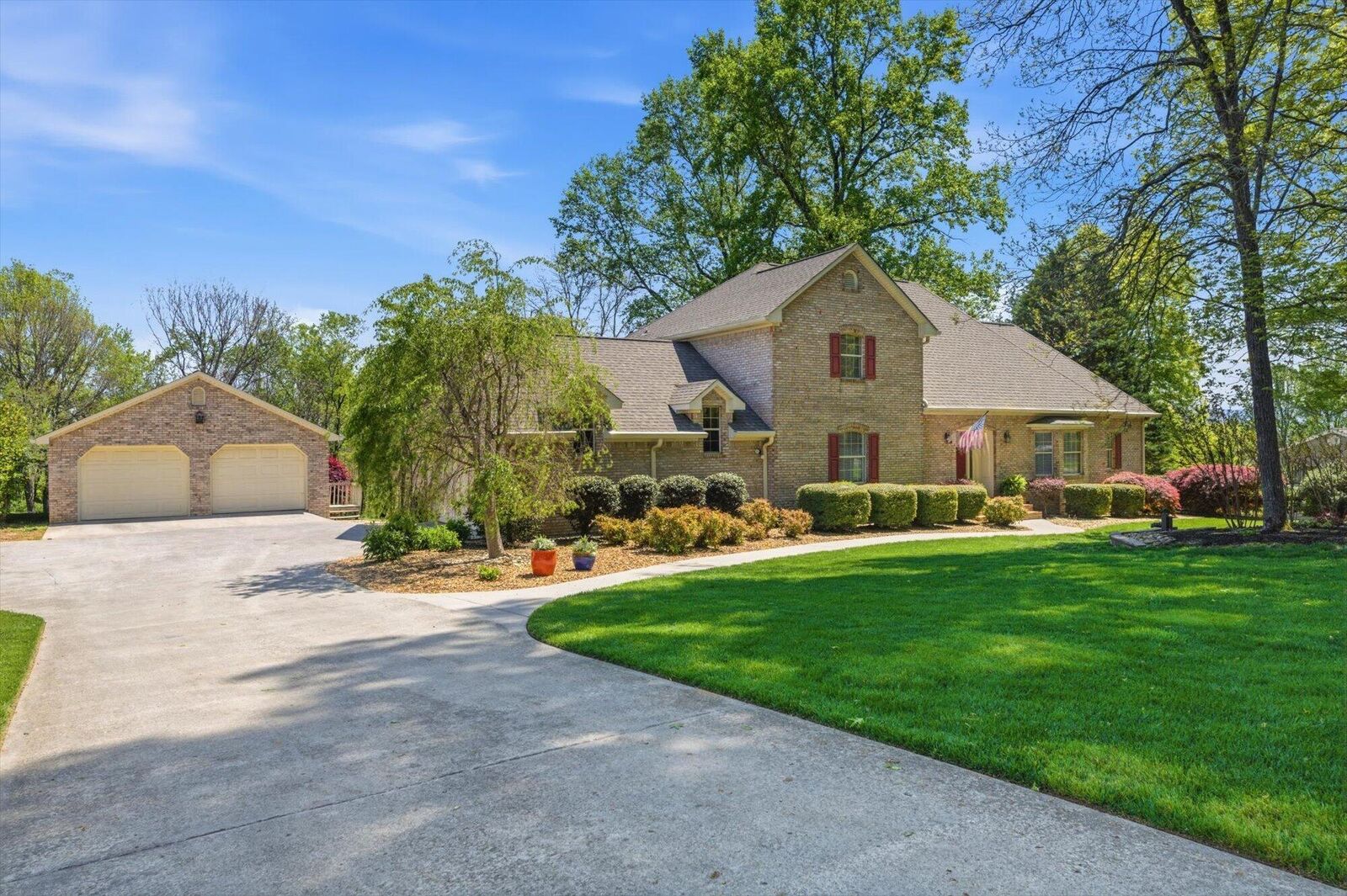 Property Photo: 145 County Road 573 TN 37329