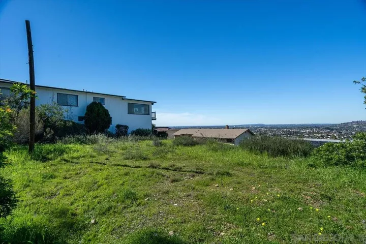 Property Photo:  4377 Sheldon Drive 146.02/1  CA 91941 