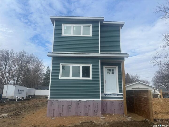 1314 Connaught Avenue — photo 1