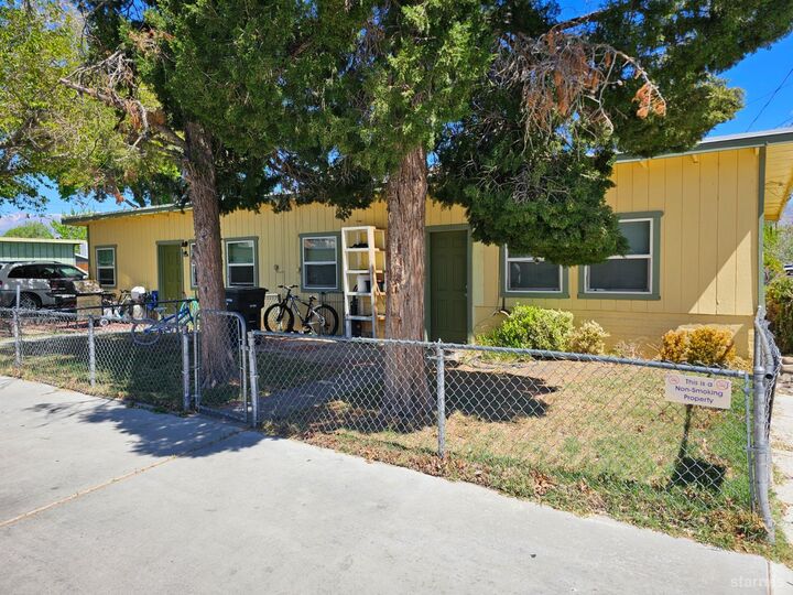 Property Photo:  363 Short Street  CA 93514 