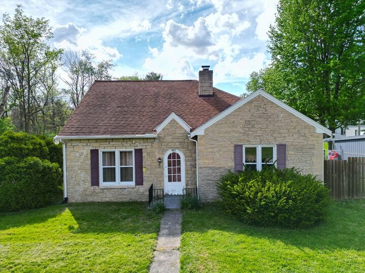 Property Photo:  812 Washington Street  OH 45123 