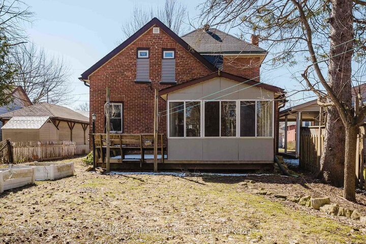 Property Photo: 682 7th St A East Street ON N4K 1K5