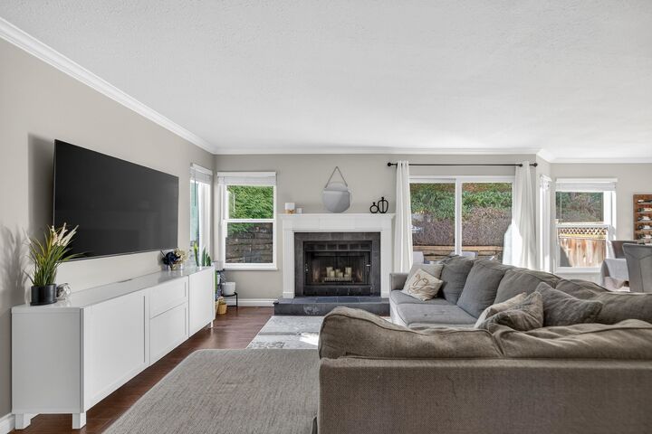 Property Photo:  1180 Falcon Drive 205  BC V3E 2K6 