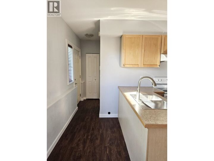 Property Photo:  823 Edinburgh Street  BC V3M 2V2 