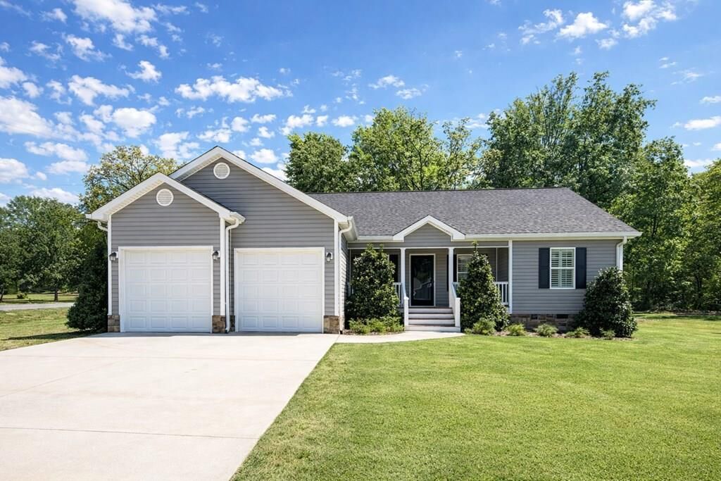 Property Photo: 11 Timberbrook Drive GA 30705
