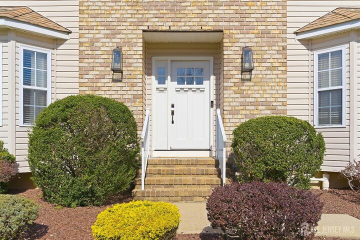 Property Photo:  3 Jeremy Way Way  NJ 08857 