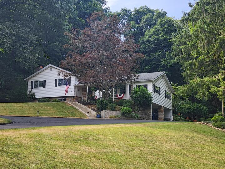 Property Photo:  550 Willrich Drive  OH 43055 