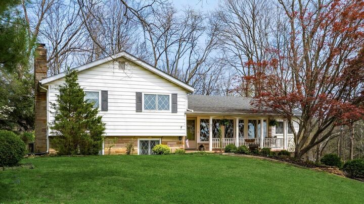 Property Photo:  550 Willrich Drive  OH 43055 