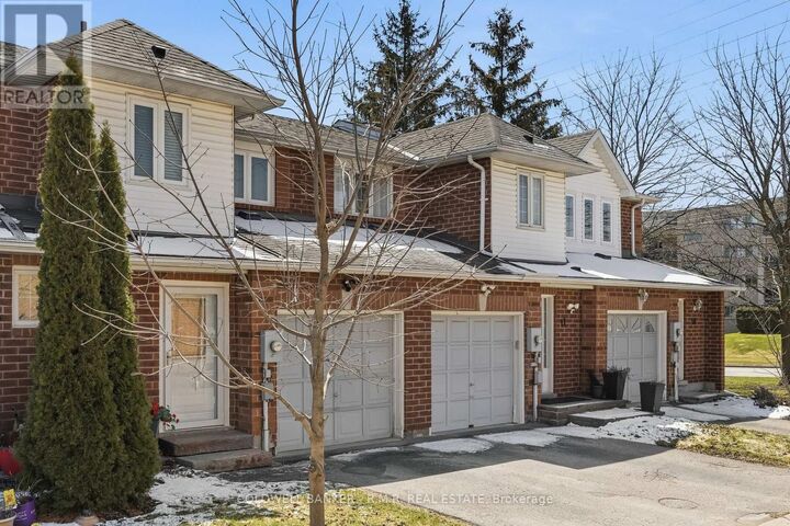 Photo de la propriété: 811 Wilson Road North 12 ON L1G 7Z5