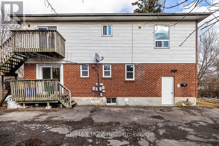 Property Photo:  380 Phillip Murray Avenue  ON L1J 1H3 