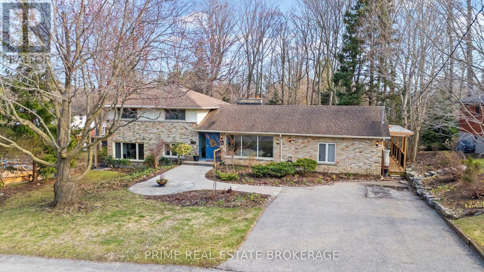 Property Photo:  8 Cramston Crescent  ON N6H 3A4 
