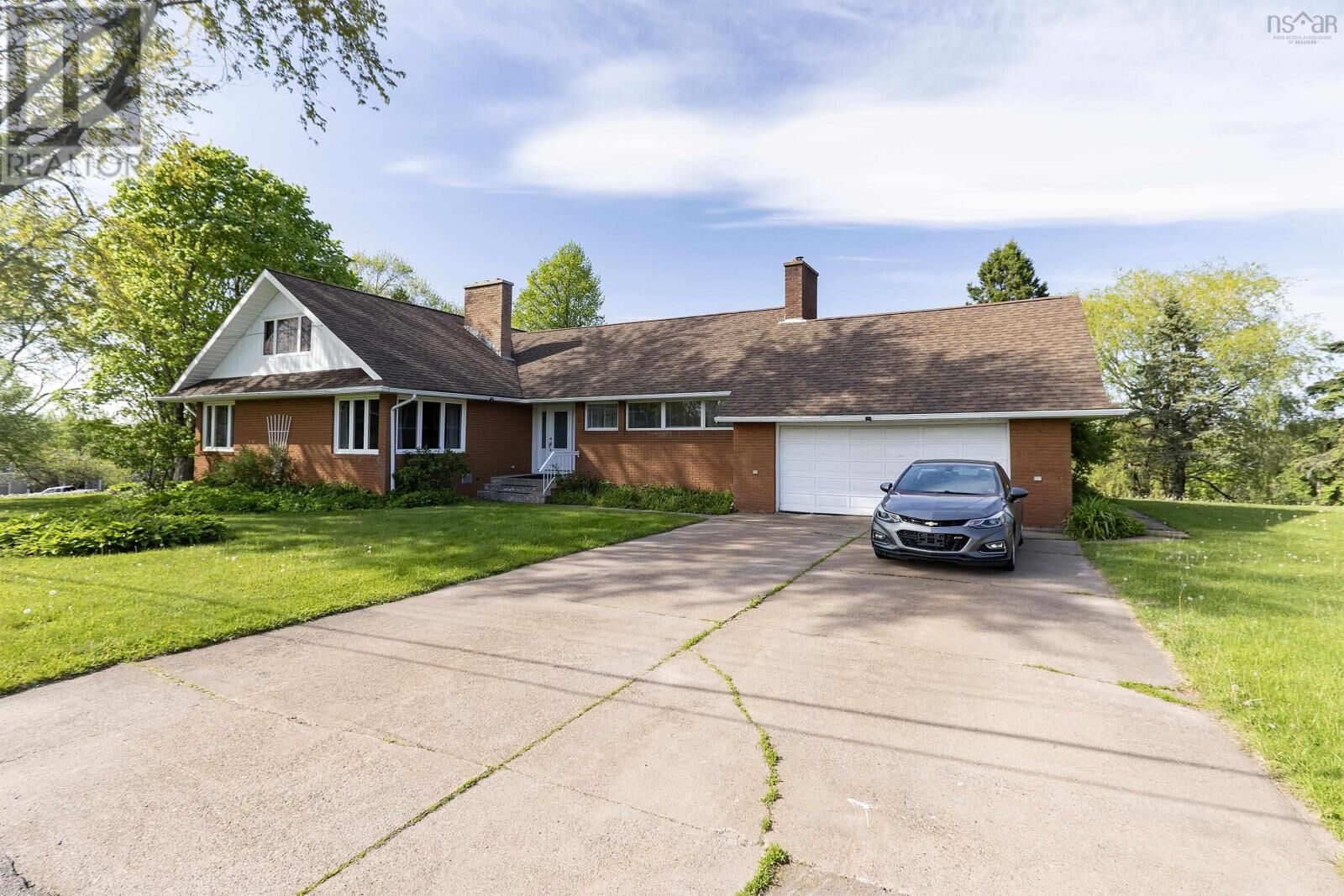 Property Photo: 19 Biggs Drive NS B4H 3Y2