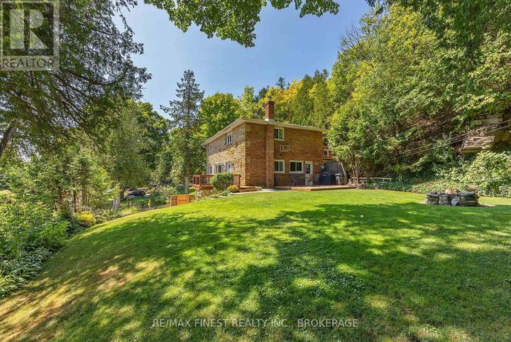 Property Photo: 3327 Loughborough Drive ON K0H 1S0