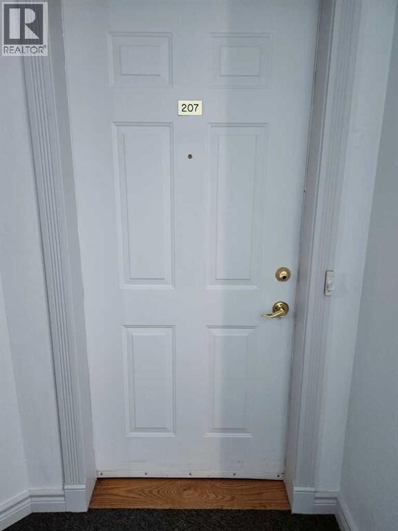 Property Photo:  5117 50 Street  AB T9V 0M7 