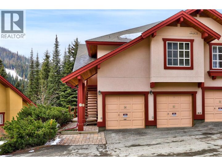 Property Photo: 4000 Sundance Drive 27 BC V0E 5N0