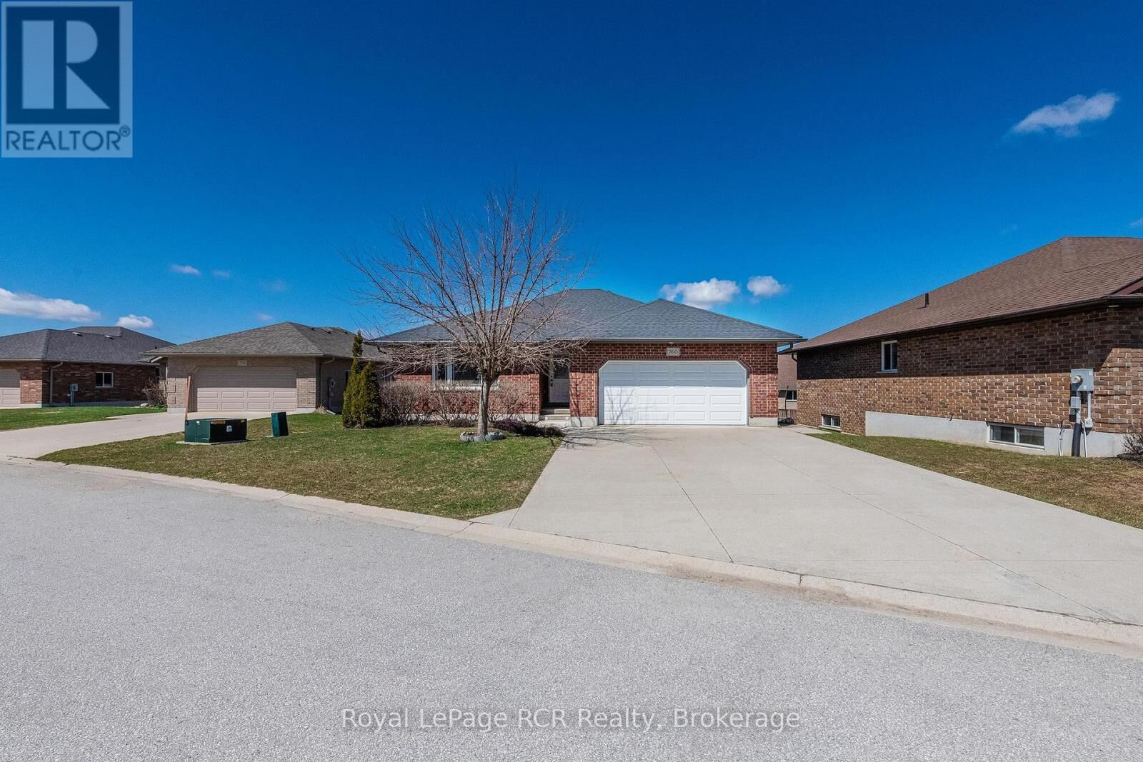 Property Photo:  760 16th Street  ON N4N 3W8 
