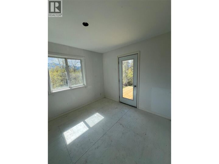 Photo de la propriété:  5423 3A Highway  BC V0B 2N0 