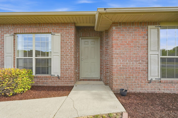 Property Photo:  2273 Lewis Street  FL 32536 