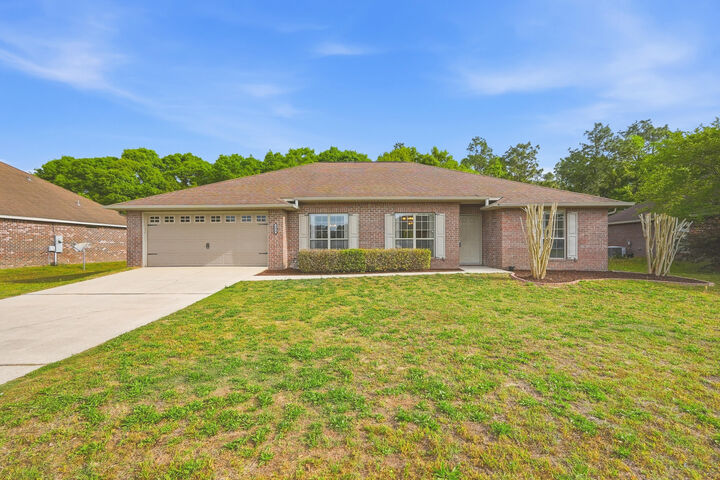 Property Photo: 2273 Lewis Street FL 32536