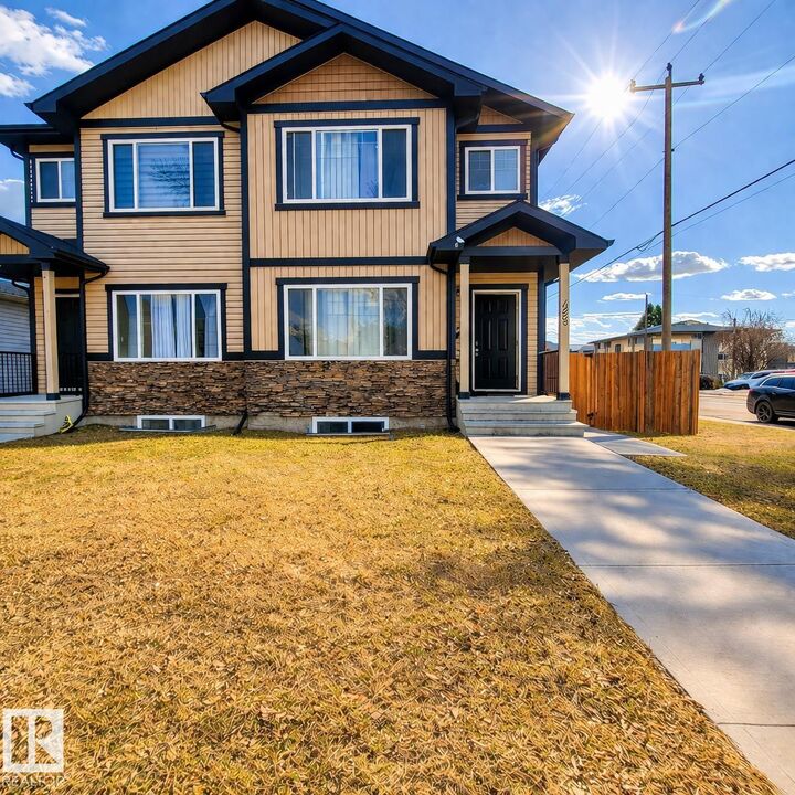 Property Photo: 11903 37 Street NW AB T5W 4Y8