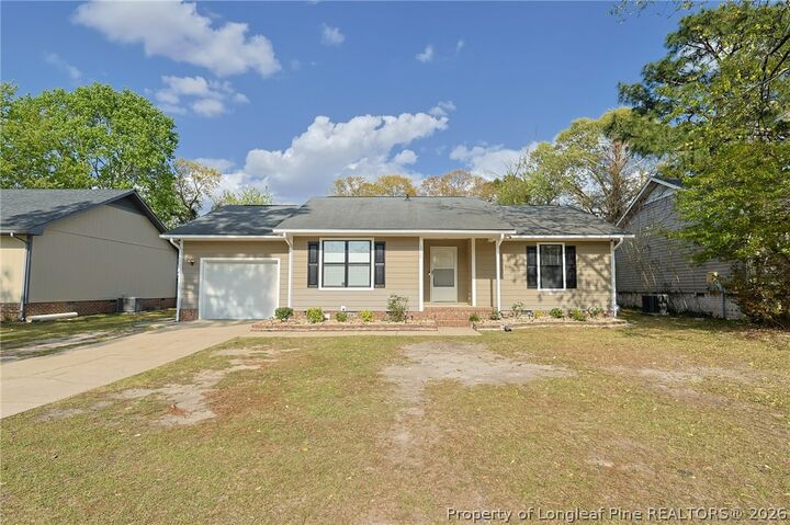 Property Photo:  6826 Marlowe Drive  NC 28314 
