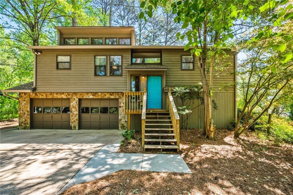 Property Photo:  6903 Heritage Place  GA 30102 