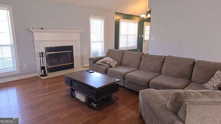 Property Photo:  107 Tyler Court  GA 31216 