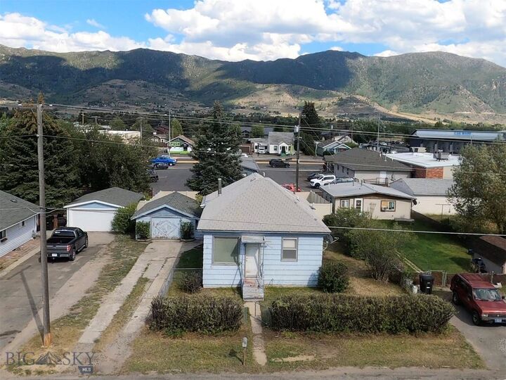 Property Photo:  3320 Busch Street  MT 59701 