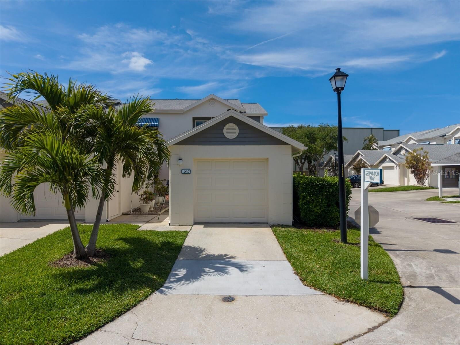 Property Photo: 11531 Shipwatch Drive 1037 FL 33774